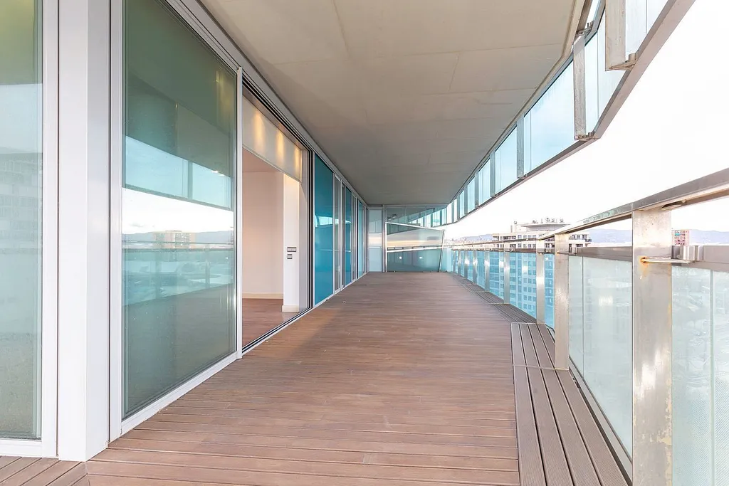 Apartment in Barcelona, Spain 3 bedrooms,  No. 141261