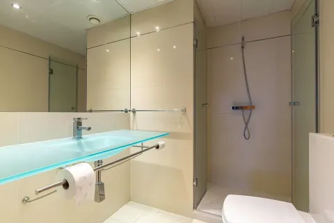 Apartamento en venta en Barcelona, España 3 dormitorios, No. 141261 - foto 20