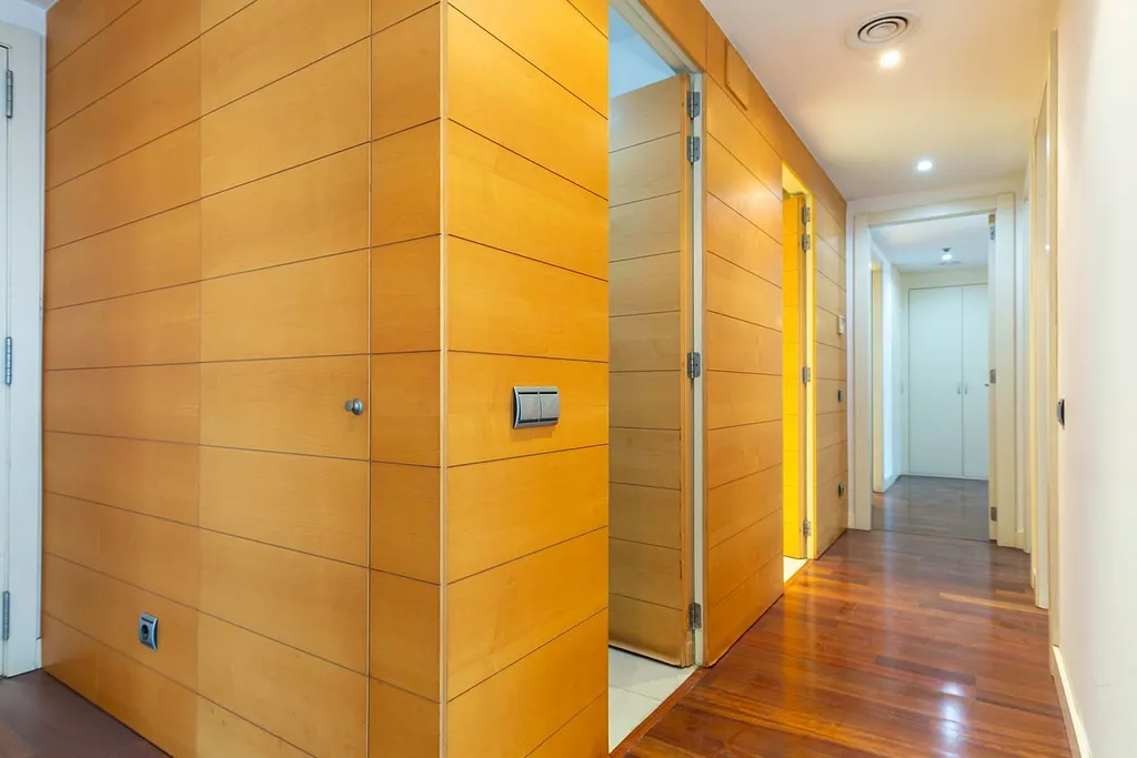 Apartment in Barcelona, Spain 3 bedrooms,  No. 141261