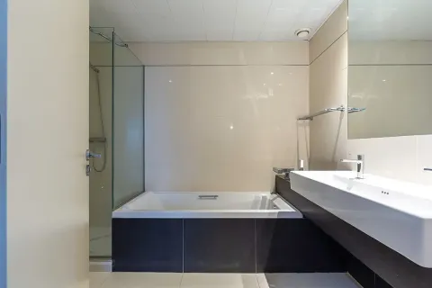 Apartamento en venta en Barcelona, España 3 dormitorios, No. 141261 - foto 30