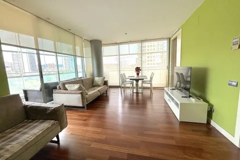Apartamento en venta en Barcelona, España 3 dormitorios, No. 141262 - foto 6