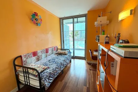 Apartamento en venta en Barcelona, España 3 dormitorios, No. 141262 - foto 17