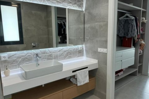 Villa for sale in Finestrat, Alicante, Spain 139 sq.m. No. 165372 - photo 16