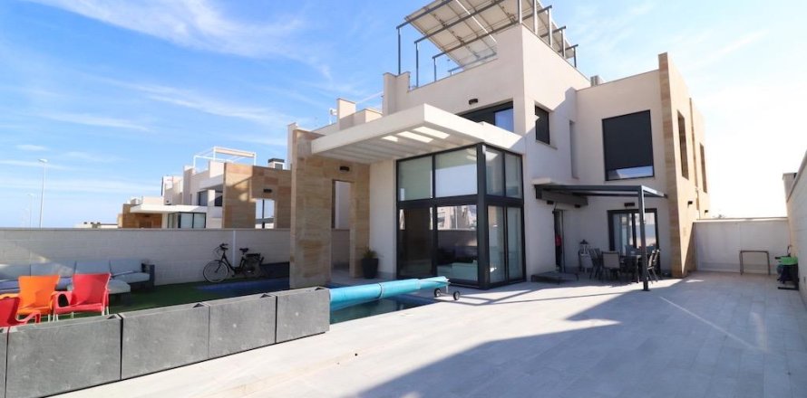 Villa La Zenia, Alicante, Spānijā 3 istabas, 150 m2 Nr. 165375