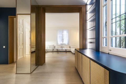 Apartamento en venta en Barcelona, España 4 dormitorios, 253 m2 No. 150800 - foto 12