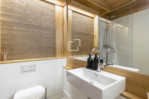 Apartamento en venta en Barcelona, España 4 dormitorios, 253 m2 No. 150800 - foto 21