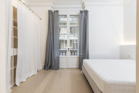 Apartamento en venta en Barcelona, España 4 dormitorios, 253 m2 No. 150800 - foto 17