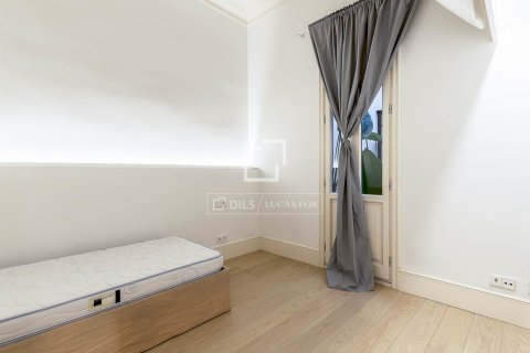 Apartamento en venta en Barcelona, España 4 dormitorios, 253 m2 No. 150800 - foto 23