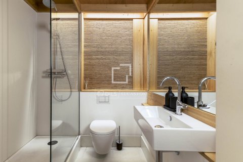 Apartamento en venta en Barcelona, España 4 dormitorios, 253 m2 No. 150800 - foto 20