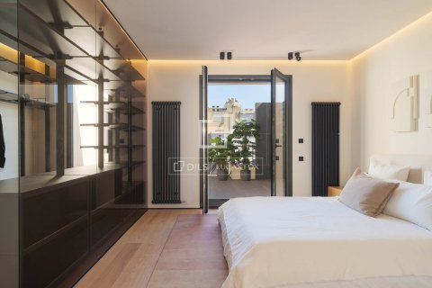 Apartament w Barcelona, Hiszpania 4 sypialnie, 224 mkw. nr 150803 – zdjęcie 17