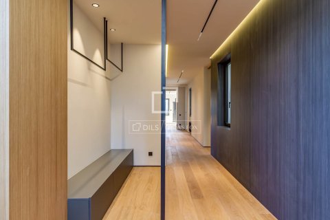 Apartament w Barcelona, Hiszpania 4 sypialnie, 224 mkw. nr 150803 – zdjęcie 26