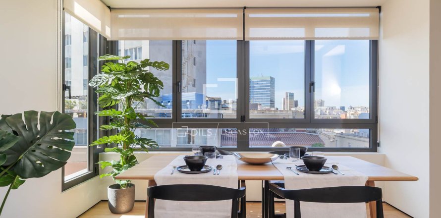 Apartament w Barcelona, Hiszpania 4 sypialnie, 224 mkw. nr 150803