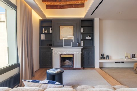 Apartament w Barcelona, Hiszpania 4 sypialnie, 224 mkw. nr 150803 – zdjęcie 5