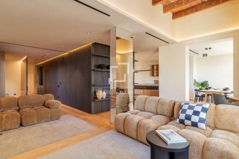 Apartament w Barcelona, Hiszpania 4 sypialnie, 224 mkw. nr 150803 – zdjęcie 8