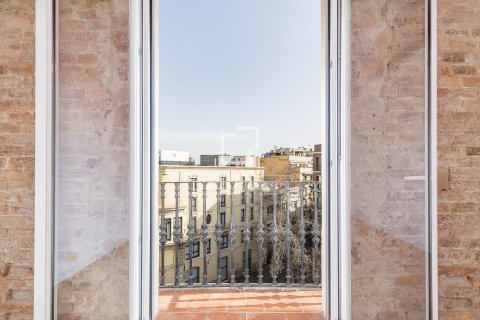 Dzīvoklis pārdošanā Barcelona, Spānijā 2 istabas, 80 m2 Nr. 150799 - attēls 8
