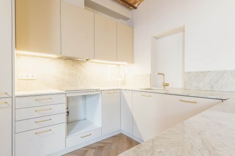 Продажа квартиры в Барселона, Испания 3 спальни, 108м2 №150802 - фото 9