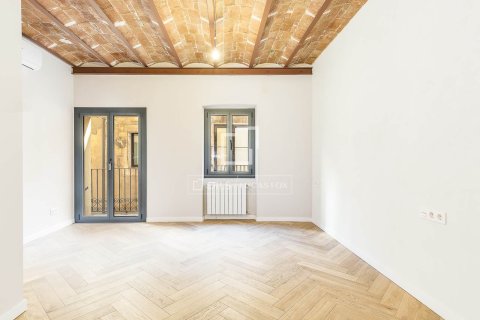 Продажа квартиры в Барселона, Испания 3 спальни, 108м2 №150802 - фото 16