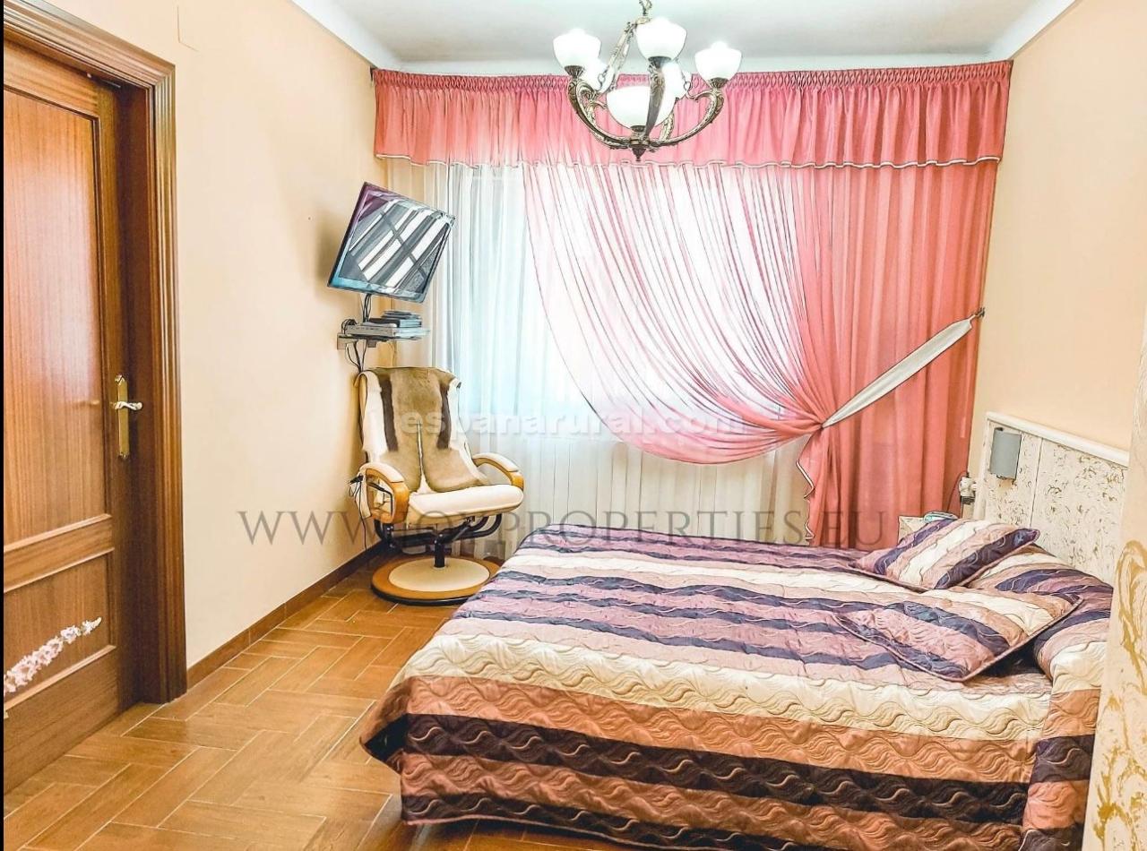 Villa in Caniles, Granada, Spanien 5 Schlafzimmer, 580 m2 Nr. 113122