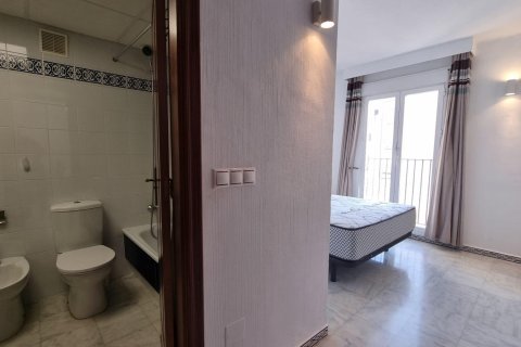 Apartamento en venta en Torrevieja, Alicante, España 2 dormitorios, 70 m2 No. 147311 - foto 14