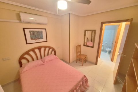 Apartment for rent in Torrevieja, Alicante, Spain 54 sq.m. No. 139866 - photo 2