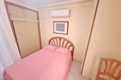 Apartment for rent in Torrevieja, Alicante, Spain 54 sq.m. No. 139866 - photo 3