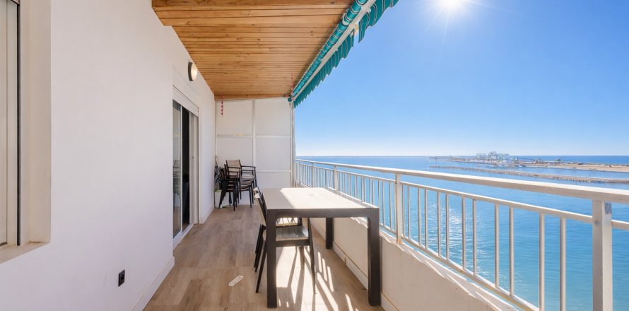 Dzīvoklis Torrevieja, Alicante, Spānijā 3 istabas, 94 m2 Nr. 150161