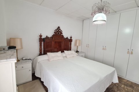 Rindu māja pārdošanā Elda, Alicante, Spānijā 4 istabas, 350 m2 Nr. 150165 - attēls 12