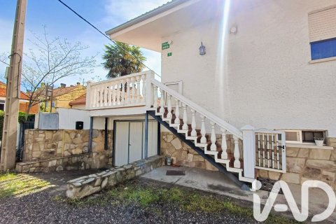 House à vendre à Valverde de la Virgen, Leon, Espagne, 3 chambres, 269 m2 No. 172531 - photo 3