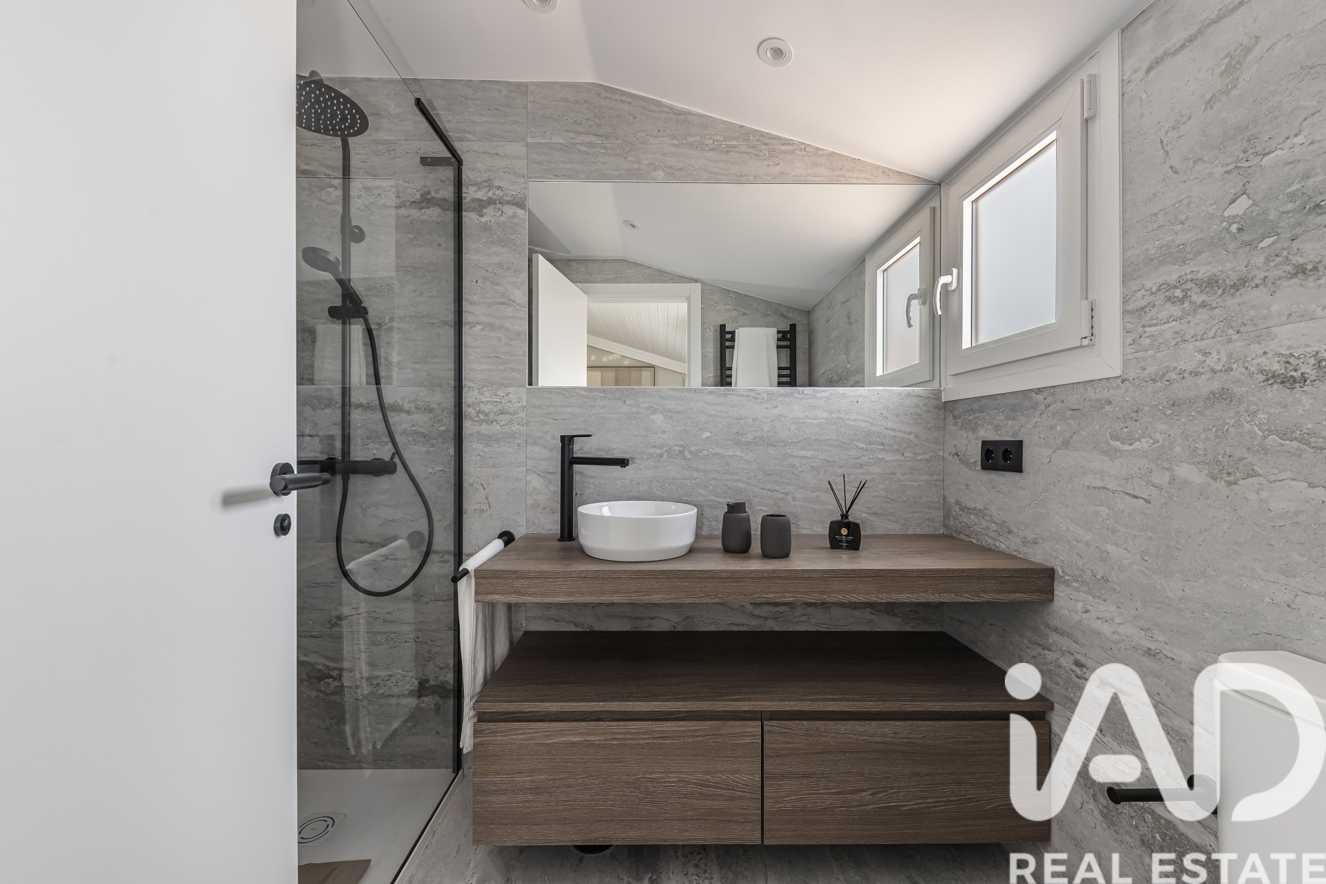 Duplex a Madrid, Spagna 1 camera da letto, 77 mq. N° 172529