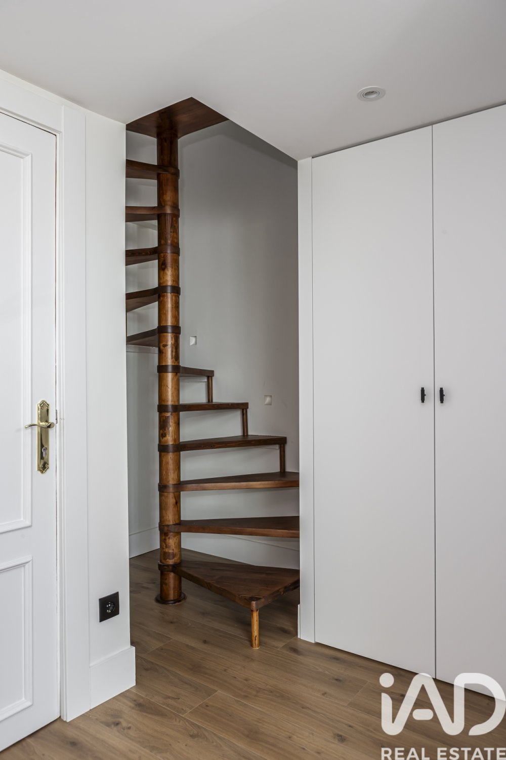 Duplex a Madrid, Spagna 1 camera da letto, 77 mq. N° 172529