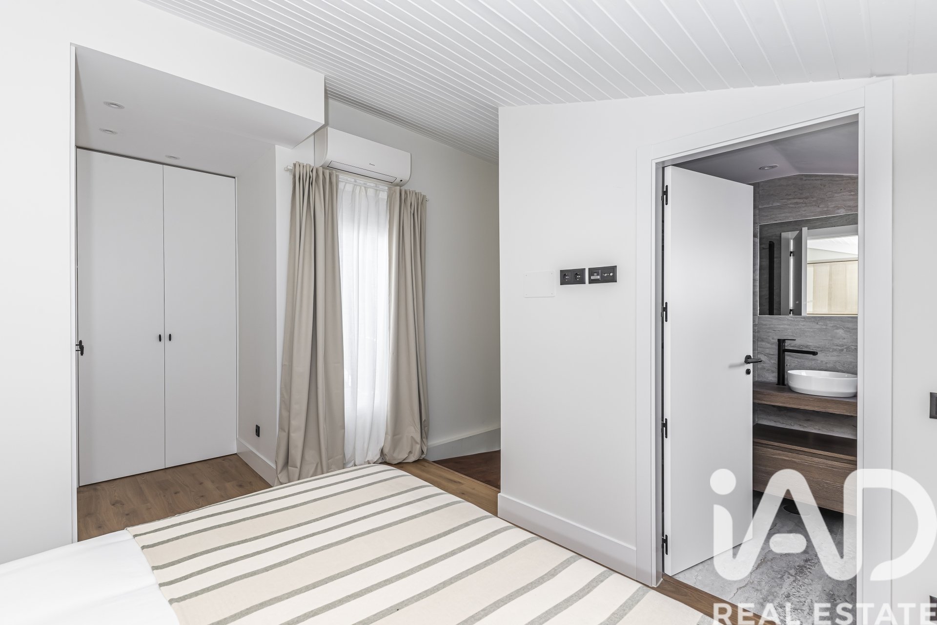 Duplex a Madrid, Spagna 1 camera da letto, 77 mq. N° 172529
