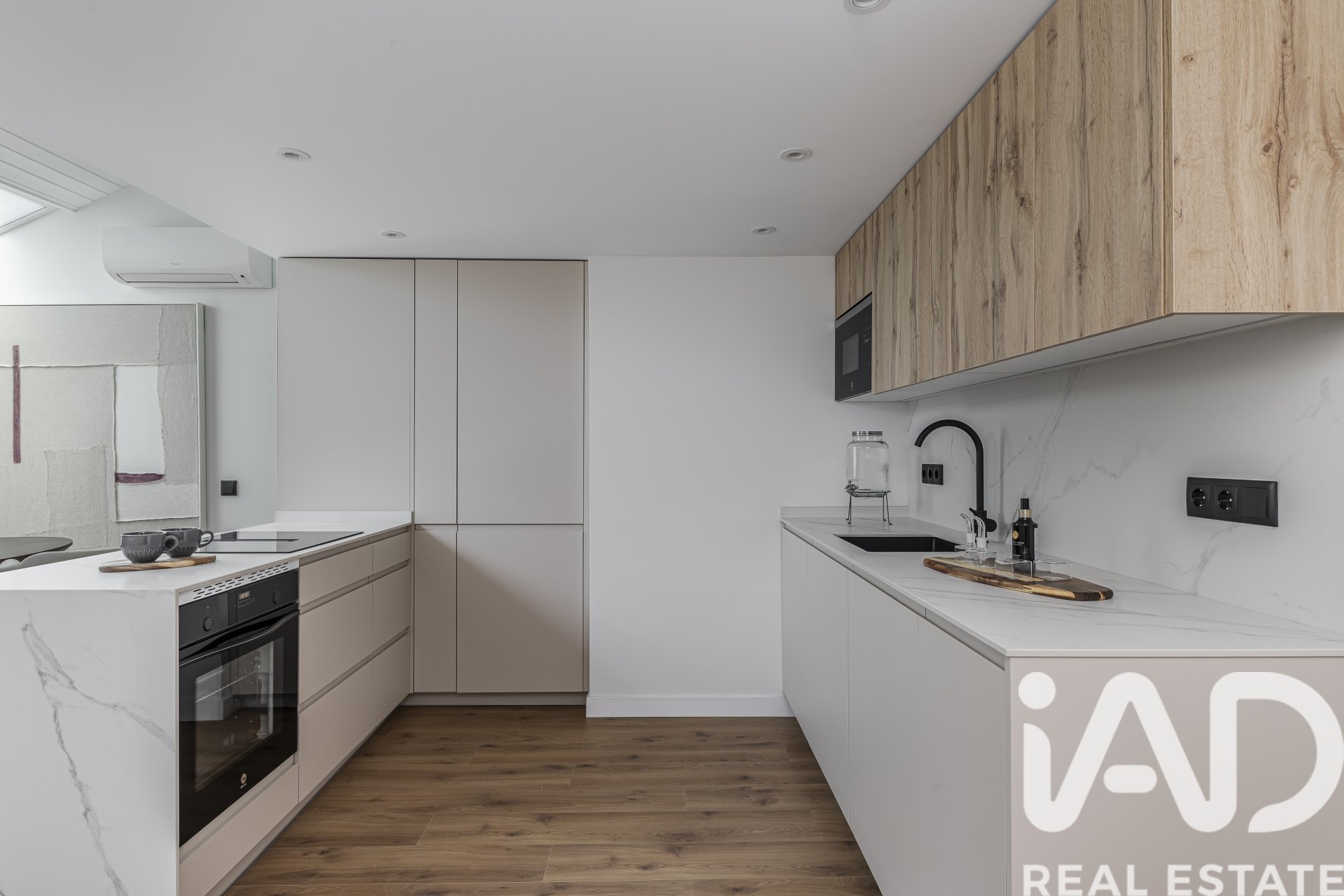 Duplex a Madrid, Spagna 1 camera da letto, 77 mq. N° 172529