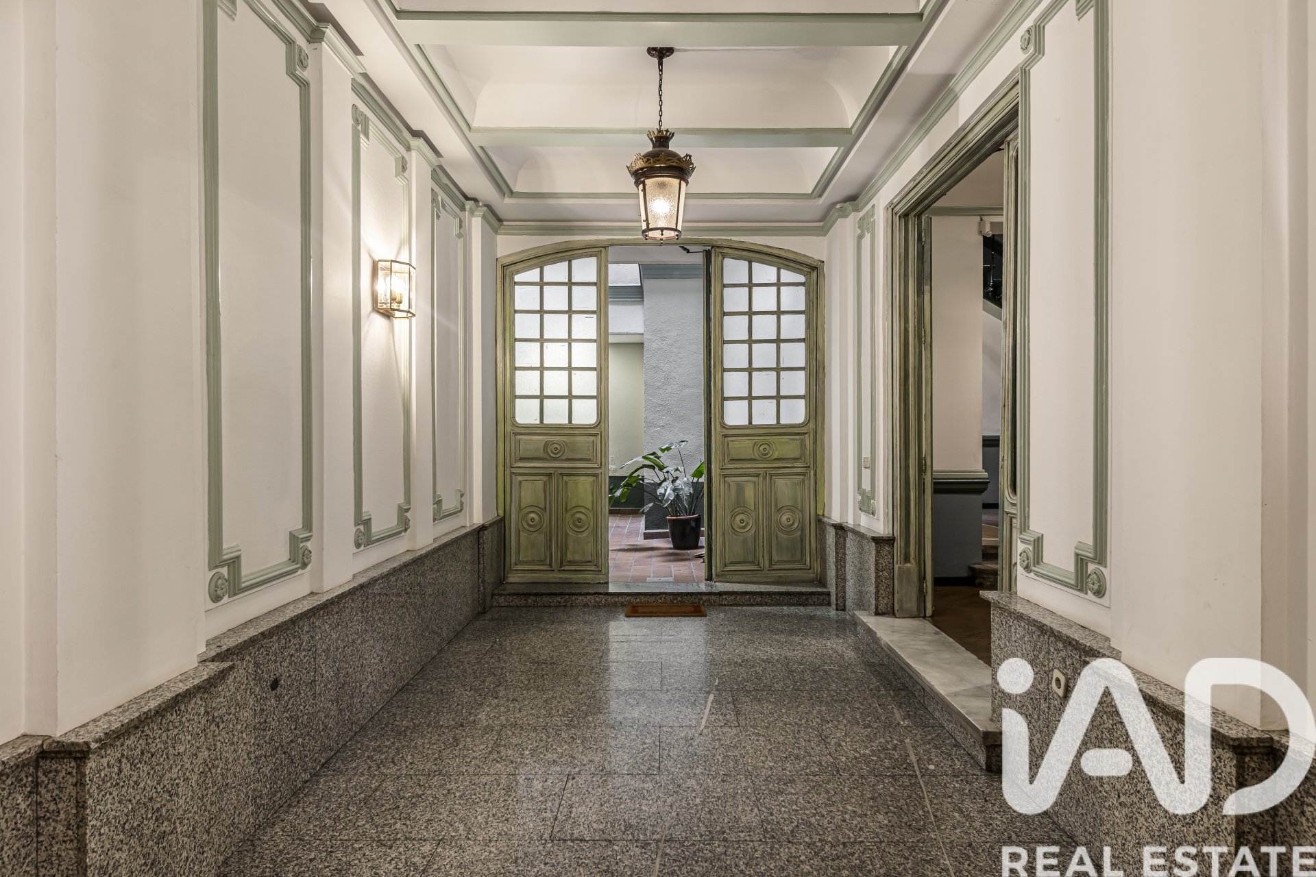 Duplex a Madrid, Spagna 1 camera da letto, 77 mq. N° 172529