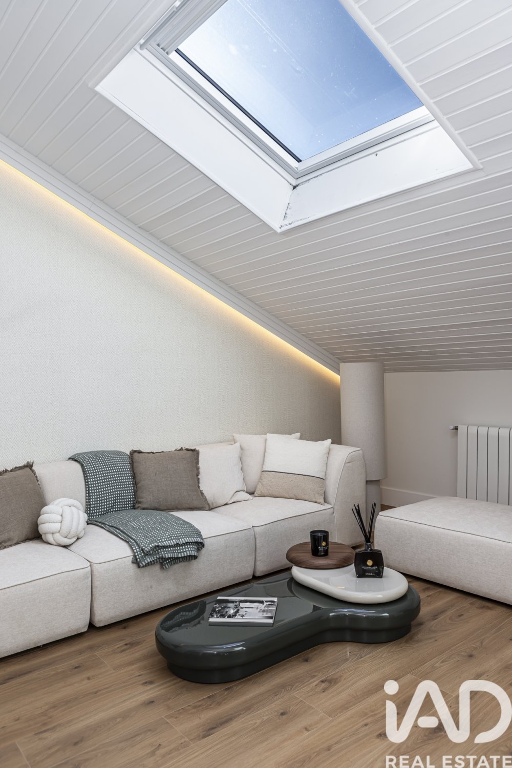 Duplex a Madrid, Spagna 1 camera da letto, 77 mq. N° 172529