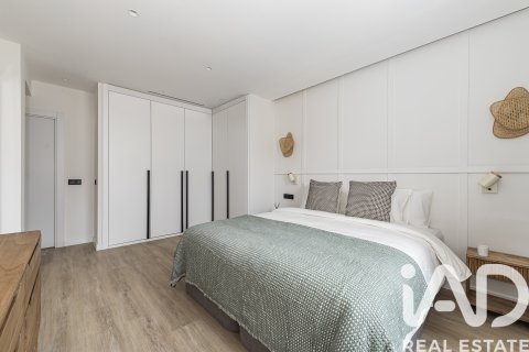 Apartamento en venta en Madrid, España 2 dormitorios, 113 m2 No. 172530 - foto 13