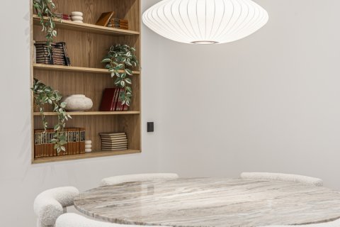 Apartamento en venta en Madrid, España 2 dormitorios, 113 m2 No. 172530 - foto 11