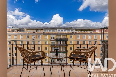 Apartamento en venta en Madrid, España 2 dormitorios, 113 m2 No. 172530 - foto 8