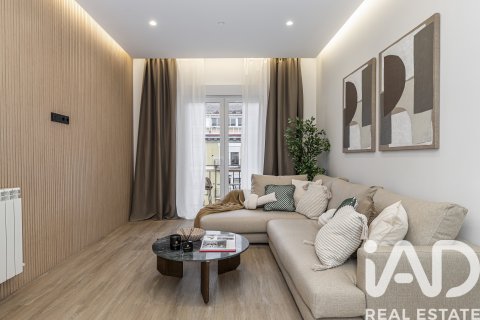 Apartamento en venta en Madrid, España 2 dormitorios, 113 m2 No. 172530 - foto 7