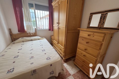 Casa adosada en venta en Isla Cristina, Huelva, España 4 dormitorios, 126 m2 No. 172532 - foto 19