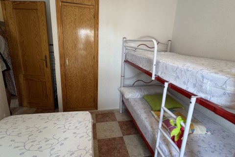Casa adosada en venta en Isla Cristina, Huelva, España 4 dormitorios, 126 m2 No. 172532 - foto 20