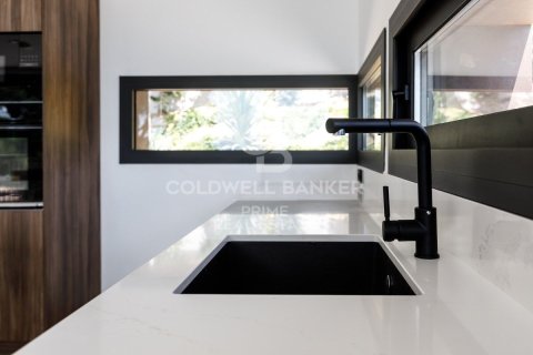 House for sale in Begur, Girona, Spain 4 bedrooms, 282 sq.m. No. 160405 - photo 11