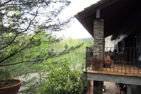 House for sale in Girona, Spain 6 bedrooms, 370 sq.m. No. 160408 - photo 11