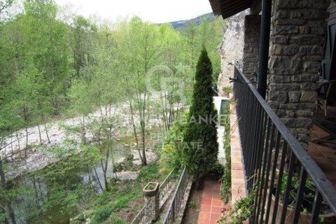 House for sale in Girona, Spain 6 bedrooms, 370 sq.m. No. 160408 - photo 12