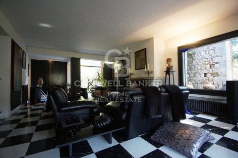 House for sale in Girona, Spain 6 bedrooms, 370 sq.m. No. 160408 - photo 7