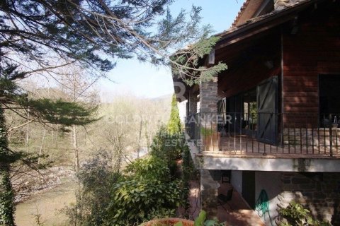 House for sale in Girona, Spain 6 bedrooms, 370 sq.m. No. 160408 - photo 4