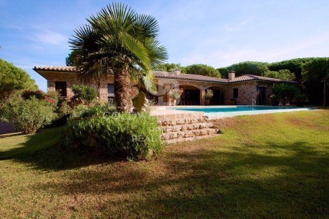 Villa zum Verkauf in Pals, Girona, Spanien 5 Schlafzimmer, 455 m2 Nr. 160407 - Foto 14
