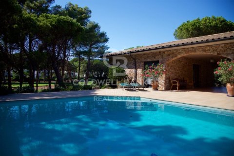 Villa zum Verkauf in Pals, Girona, Spanien 5 Schlafzimmer, 455 m2 Nr. 160407 - Foto 6