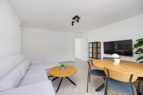 Huoneisto myytävänä Alicante, Espanja, 3 makuuhuonetta, 90 m2 No. 196965 - kuva 10
