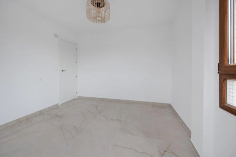 Huoneisto myytävänä Alicante, Espanja, 3 makuuhuonetta, 90 m2 No. 196965 - kuva 25