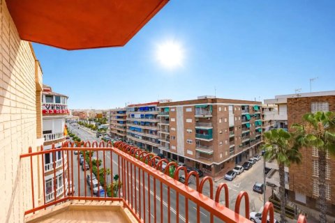 Huoneisto myytävänä Alicante, Espanja, 3 makuuhuonetta, 90 m2 No. 196965 - kuva 28